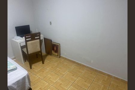 Casa à venda com 125m², 2 quartos e 6 vagas