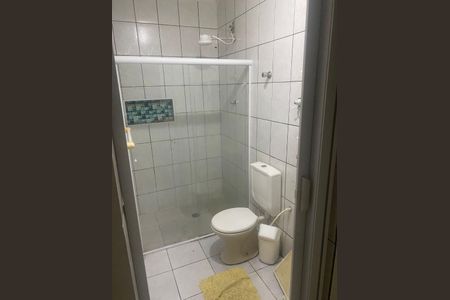 Casa à venda com 125m², 2 quartos e 6 vagas