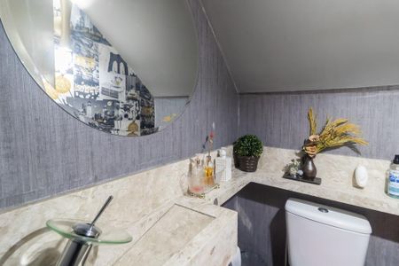 Casa à venda com 100m², 2 quartos e 2 vagas Casa à venda com 100m², 2 quartos e 2 vagasLavabo da Sala