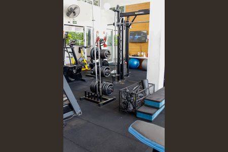 Apartamento à venda com 78m², 3 quartos e 2 vagas Apartamento à venda com 78m², 3 quartos e 2 vagasÁrea comum - Academia