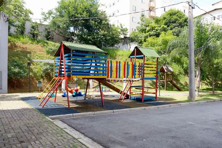 Apartamento à venda com 78m², 3 quartos e 2 vagas Apartamento à venda com 78m², 3 quartos e 2 vagasÁrea comum - Playground