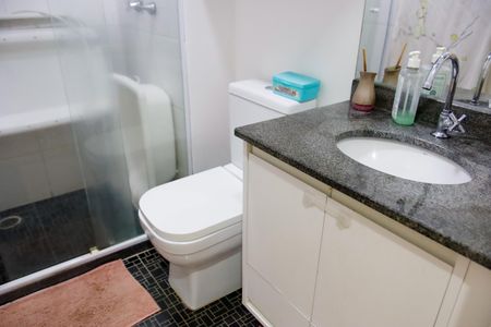 Apartamento à venda com 78m², 3 quartos e 2 vagas Apartamento à venda com 78m², 3 quartos e 2 vagasBanheiro