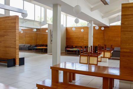 Apartamento à venda com 78m², 3 quartos e 2 vagas Apartamento à venda com 78m², 3 quartos e 2 vagasÁrea comum - Salão de festas