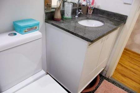 Apartamento à venda com 78m², 3 quartos e 2 vagas Apartamento à venda com 78m², 3 quartos e 2 vagasBanheiro