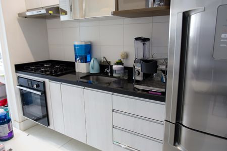 Apartamento à venda com 117m², 2 quartos e 2 vagas Apartamento à venda com 117m², 2 quartos e 2 vagasCozinha