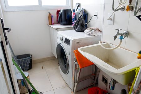 Apartamento à venda com 117m², 2 quartos e 2 vagas Apartamento à venda com 117m², 2 quartos e 2 vagasLavabo