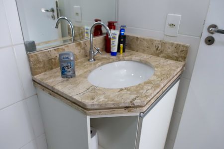 Apartamento à venda com 117m², 2 quartos e 2 vagas Apartamento à venda com 117m², 2 quartos e 2 vagasBanheiro