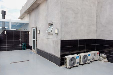 Apartamento à venda com 117m², 2 quartos e 2 vagas Apartamento à venda com 117m², 2 quartos e 2 vagasVaranda