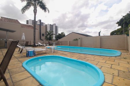 Casa à venda com 95m², 3 quartos e 1 vaga Casa à venda com 95m², 3 quartos e 1 vagaÁrea comum - Piscina