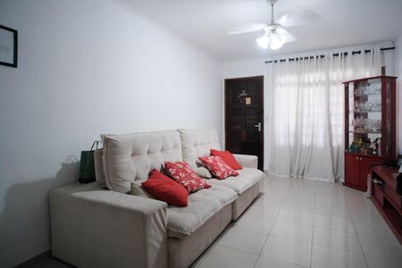 Casa à venda com 280m², 3 quartos e 1 vaga Casa à venda com 280m², 3 quartos e 1 vagaSala