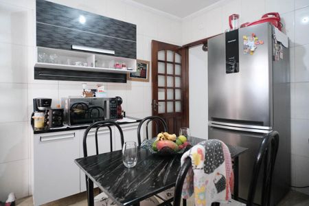 Casa à venda com 280m², 3 quartos e 1 vaga Casa à venda com 280m², 3 quartos e 1 vagaCozinha