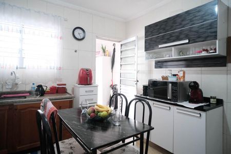 Casa à venda com 280m², 3 quartos e 1 vaga Casa à venda com 280m², 3 quartos e 1 vagaCozinha