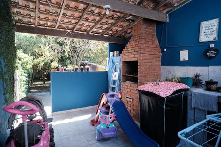 Casa à venda com 280m², 3 quartos e 1 vaga Casa à venda com 280m², 3 quartos e 1 vagaÁrea comum