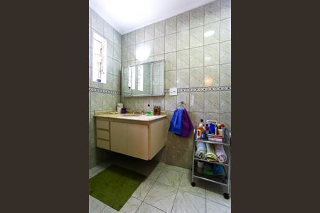 Casa à venda com 442m², 3 quartos e 4 vagas Casa à venda com 442m², 3 quartos e 4 vagasBanheiro