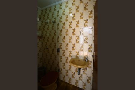 Casa à venda com 442m², 3 quartos e 4 vagas Casa à venda com 442m², 3 quartos e 4 vagasBanheiro de Serviço