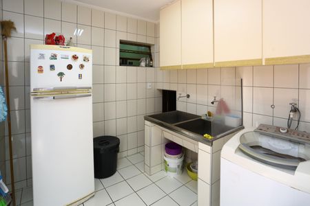 Casa à venda com 442m², 3 quartos e 4 vagas Casa à venda com 442m², 3 quartos e 4 vagasÁrea de Serviço