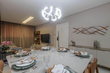 Apartamento à venda com 129m², 3 quartos e 3 vagas Apartamento à venda com 129m², 3 quartos e 3 vagasSala