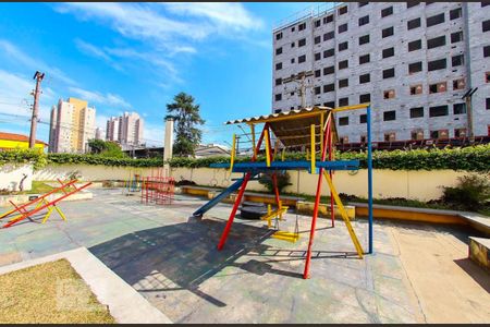 Apartamento à venda com 54m², 2 quartos e 1 vaga Apartamento à venda com 54m², 2 quartos e 1 vagaArea Comum - Playground