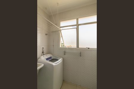 Apartamento à venda com 54m², 2 quartos e 1 vaga Apartamento à venda com 54m², 2 quartos e 1 vagaArea de Serviço