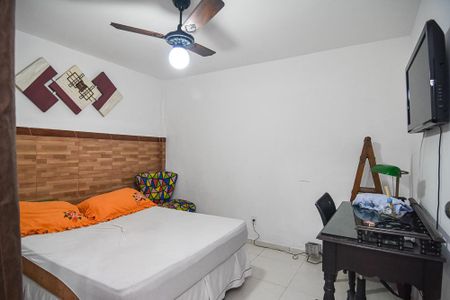 Casa à venda com 202m², 6 quartos e 1 vaga Casa à venda com 202m², 6 quartos e 1 vagaEdícula - Quarto 2