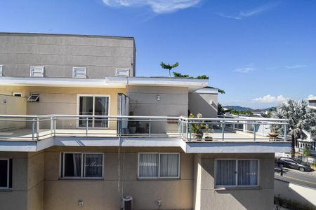 Casa à venda com 202m², 6 quartos e 1 vaga Casa à venda com 202m², 6 quartos e 1 vagaVista do Quarto 2