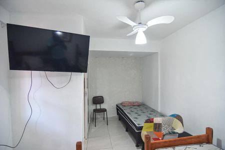 Casa à venda com 202m², 6 quartos e 1 vaga Casa à venda com 202m², 6 quartos e 1 vagaEdícula - Quarto 1