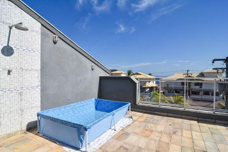 Casa à venda com 202m², 6 quartos e 1 vaga Casa à venda com 202m², 6 quartos e 1 vagaCobertura