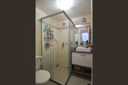 Casa à venda com 202m², 6 quartos e 1 vaga Casa à venda com 202m², 6 quartos e 1 vagaBanheiro 2