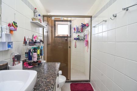 Casa à venda com 202m², 6 quartos e 1 vaga Casa à venda com 202m², 6 quartos e 1 vagaBanheiro da Suíte