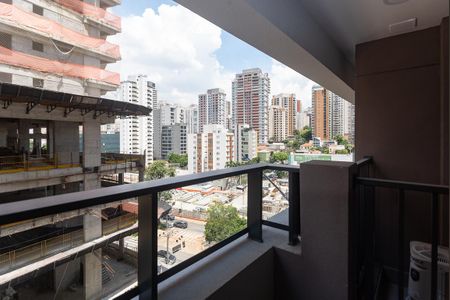 Studio para alugar com 25m², 1 quarto e sem vaga Studio para alugar com 25m², 1 quarto e sem vagaVaranda