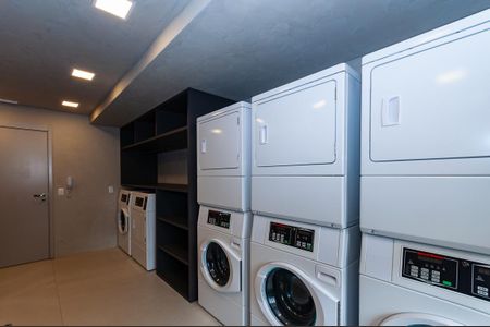 Studio para alugar com 25m², 1 quarto e sem vaga Studio para alugar com 25m², 1 quarto e sem vagaÁrea Comum - Lavanderia