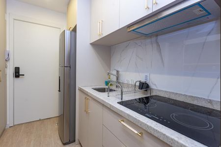 Studio para alugar com 25m², 1 quarto e sem vaga Studio para alugar com 25m², 1 quarto e sem vagaCozinha