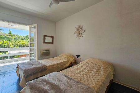 Apartamento para alugar com 350m², 4 quartos e 2 vagas Apartamento para alugar com 350m², 4 quartos e 2 vagasQuarto 2