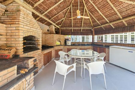 Apartamento para alugar com 350m², 4 quartos e 2 vagas Apartamento para alugar com 350m², 4 quartos e 2 vagasÁrea de Lazer privativa