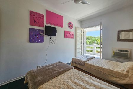 Apartamento para alugar com 350m², 4 quartos e 2 vagas Apartamento para alugar com 350m², 4 quartos e 2 vagasQuarto 2