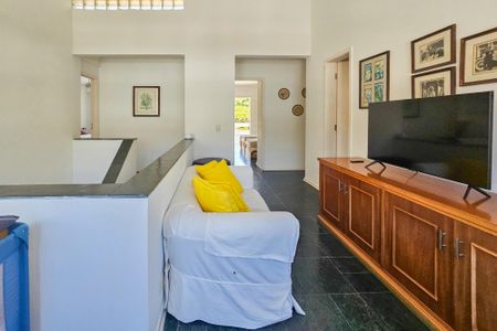 Apartamento para alugar com 350m², 4 quartos e 2 vagas Apartamento para alugar com 350m², 4 quartos e 2 vagasSala 2