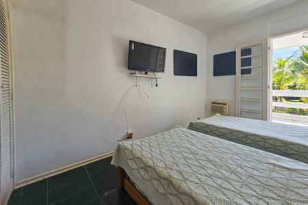 Apartamento para alugar com 350m², 4 quartos e 2 vagas Apartamento para alugar com 350m², 4 quartos e 2 vagasQuarto 1