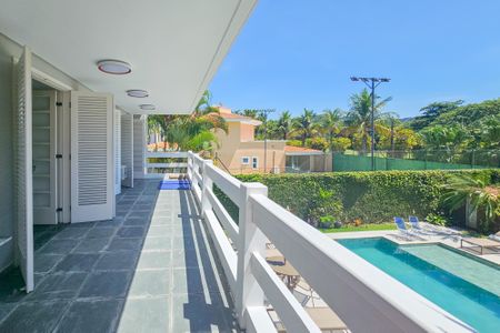 Apartamento para alugar com 350m², 4 quartos e 2 vagas Apartamento para alugar com 350m², 4 quartos e 2 vagasvaranda