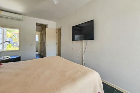 Apartamento para alugar com 350m², 4 quartos e 2 vagas Apartamento para alugar com 350m², 4 quartos e 2 vagasSuíte 2