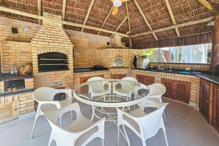 Apartamento para alugar com 350m², 4 quartos e 2 vagas Apartamento para alugar com 350m², 4 quartos e 2 vagasÁrea de Lazer privativa