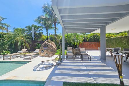 Apartamento para alugar com 350m², 4 quartos e 2 vagas Apartamento para alugar com 350m², 4 quartos e 2 vagasÁrea de Lazer privativa