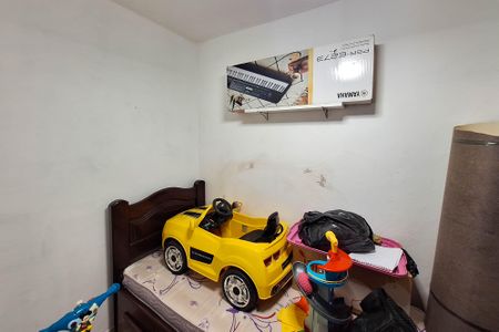 Casa à venda com 220m², 3 quartos e 3 vagas Casa à venda com 220m², 3 quartos e 3 vagasEscritório