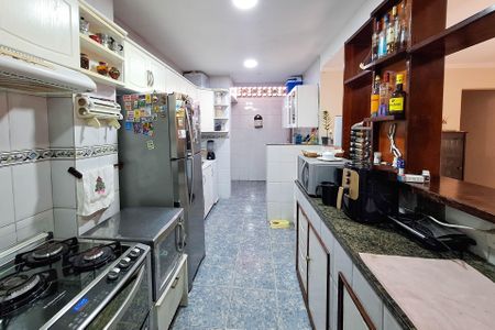 Casa à venda com 220m², 3 quartos e 3 vagas Casa à venda com 220m², 3 quartos e 3 vagasCozinha