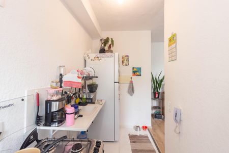 Apartamento para alugar com 43m², 2 quartos e sem vaga Apartamento para alugar com 43m², 2 quartos e sem vagaCozinha e Área de Serviço