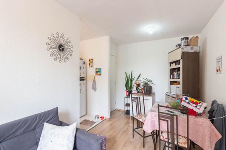 Apartamento para alugar com 43m², 2 quartos e sem vaga Apartamento para alugar com 43m², 2 quartos e sem vagaSala