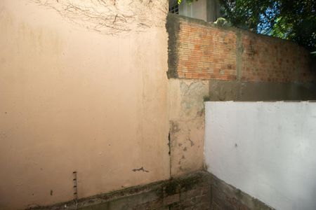 Casa à venda com 120m², 4 quartos e 2 vagas Casa à venda com 120m², 4 quartos e 2 vagasVista