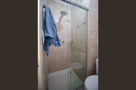 Casa à venda com 120m², 4 quartos e 2 vagas Casa à venda com 120m², 4 quartos e 2 vagasBanheiro 2