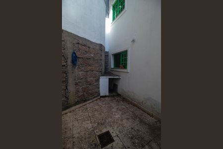 Casa à venda com 120m², 4 quartos e 2 vagas Casa à venda com 120m², 4 quartos e 2 vagasQuintal