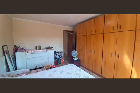 Casa à venda com 150m², 3 quartos e 1 vaga Casa à venda com 150m², 3 quartos e 1 vagaCasa 2 - Quarto 2