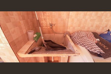 Casa à venda com 150m², 3 quartos e 1 vaga Casa à venda com 150m², 3 quartos e 1 vagaCasa 1 - Área de Serviço